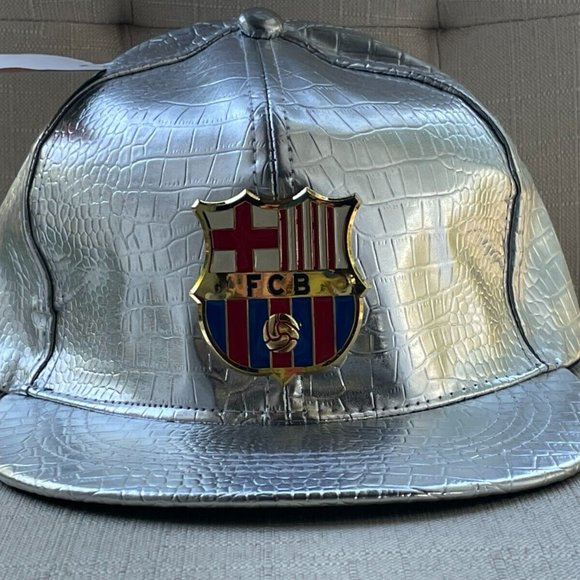 Men Hat Fashion Sport Cap Faux Leather Silver Tone Hat adjsutable - Picture 2 of 11